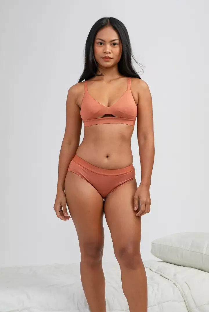 Celana Dalam Wanita Tencel Modal | SARE Underwear studio LOBI Hipster Brief Panty in Rosewood