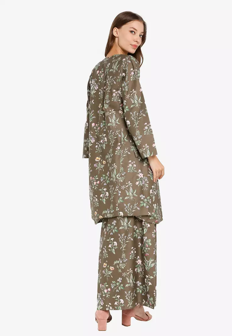 Baju Kurung Pahang Julia
