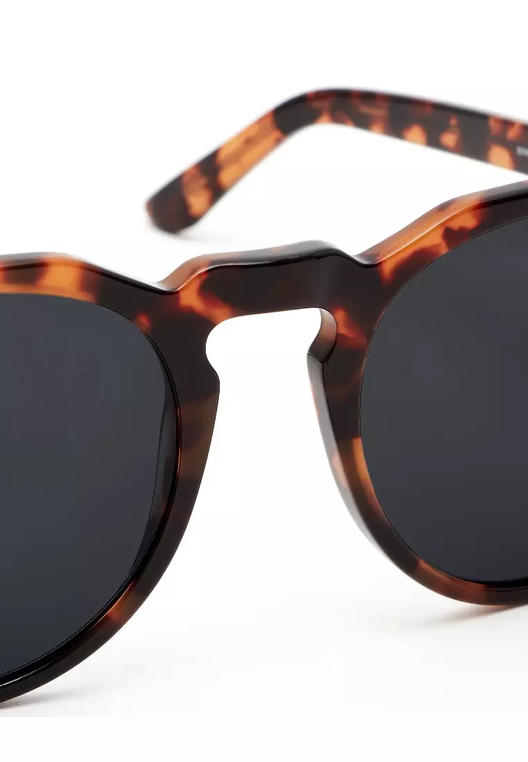 HAWKERS Carey Dark WARWICK X Sunglasses for Men and Women. Official Product Designed in Spain