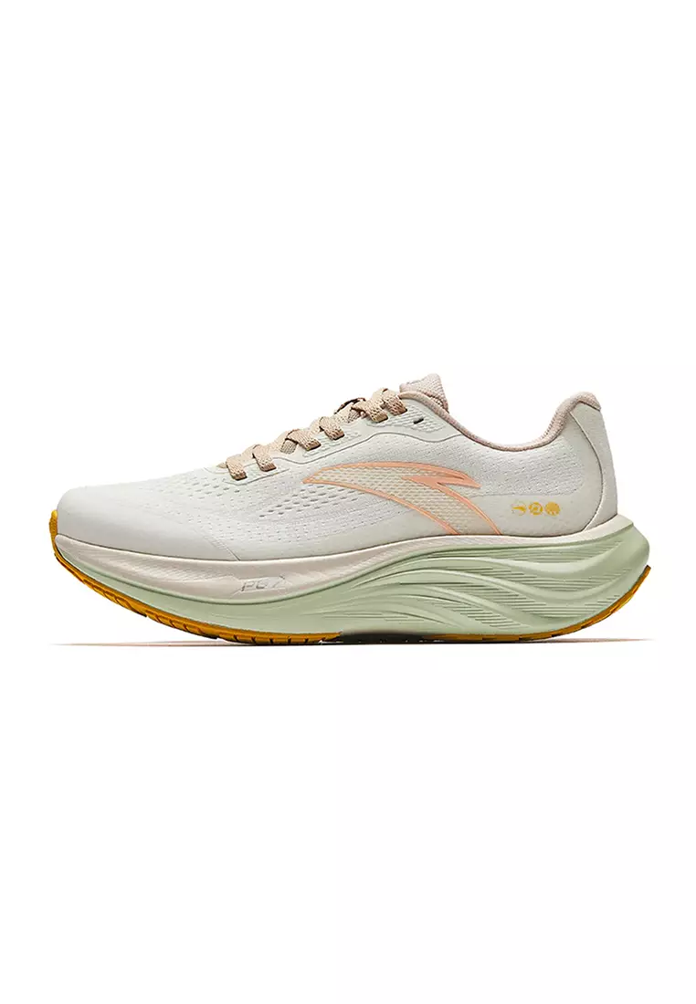 Women PG7 Travel Running Shoes