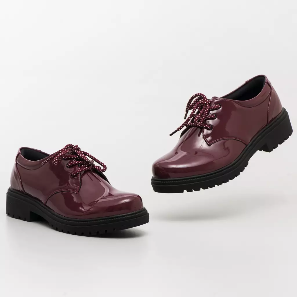 Vailey Oxford Maroon