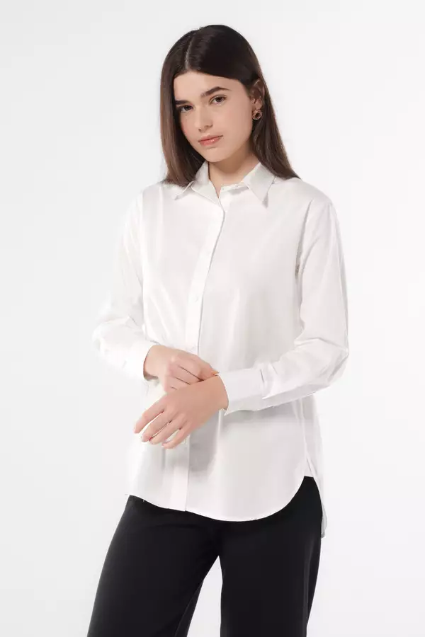 MINIMAL - Alissa - Kemeja Basic Regular Fit - White Colour White