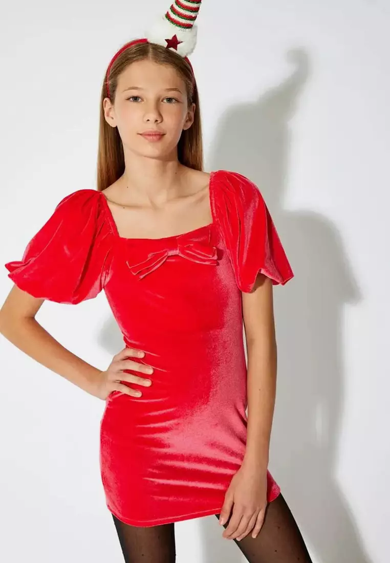 Girl'S Red Dress