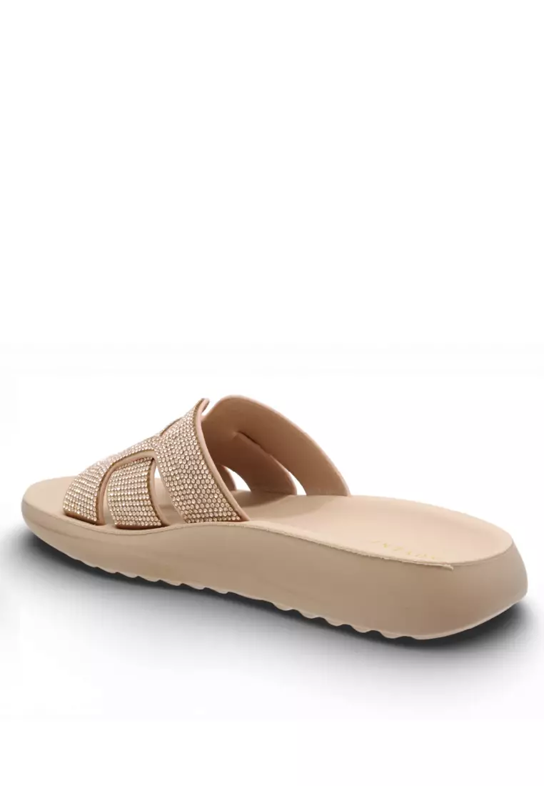 Women Slip On Casual Sandals - 260170230