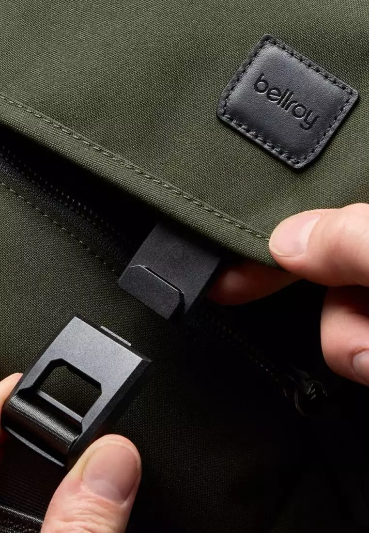 Bellroy Classic Messenger - Olive