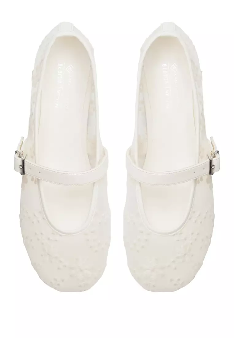 Elyiaa Flats