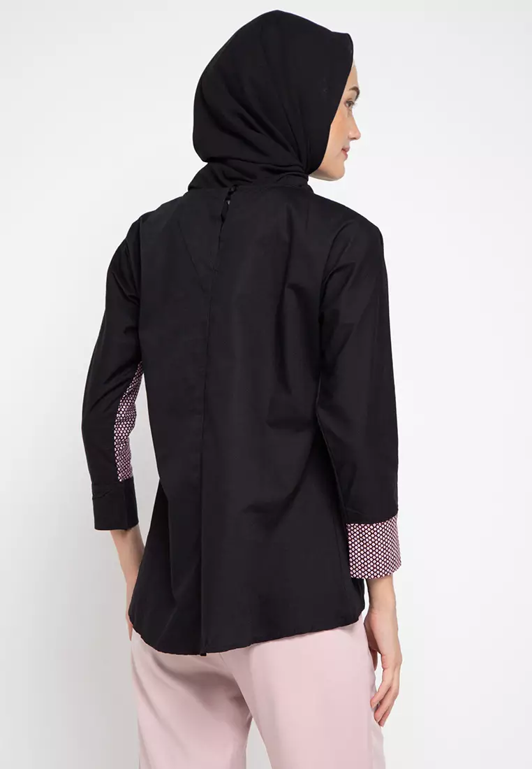 Deeve Blouse In Black and Maroon