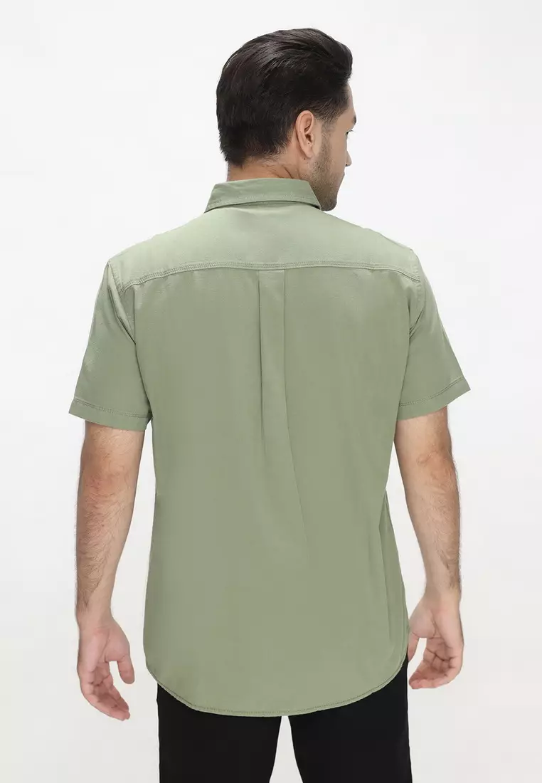 POLICE Kemeja Polos Cotton Hijau Regular Fit Pria