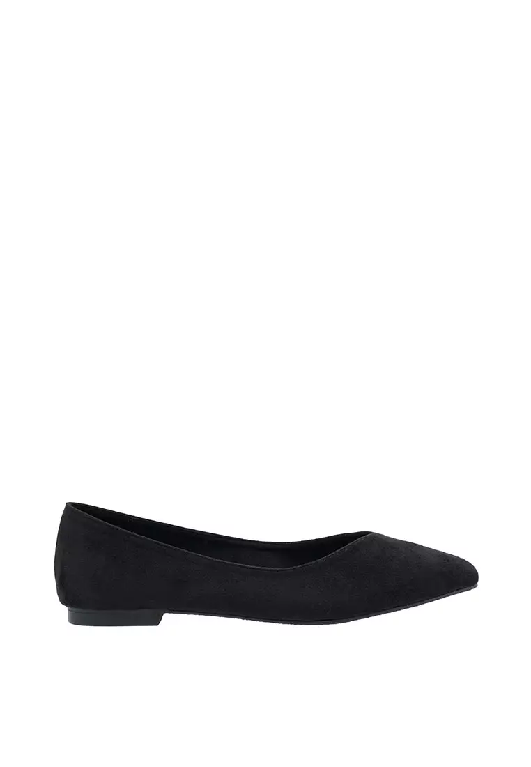 Girls black flat on sale shoes