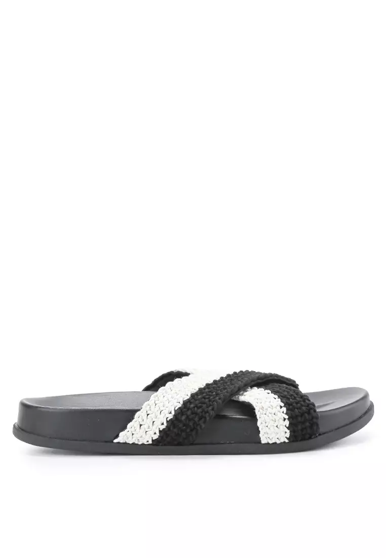Discount on Roxy  shoes - SKU: Syenna Sandals