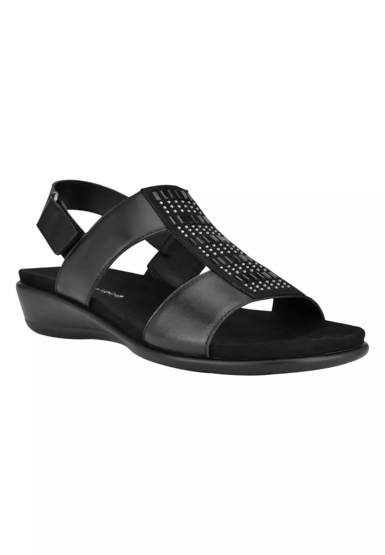 easy spirit black sandals