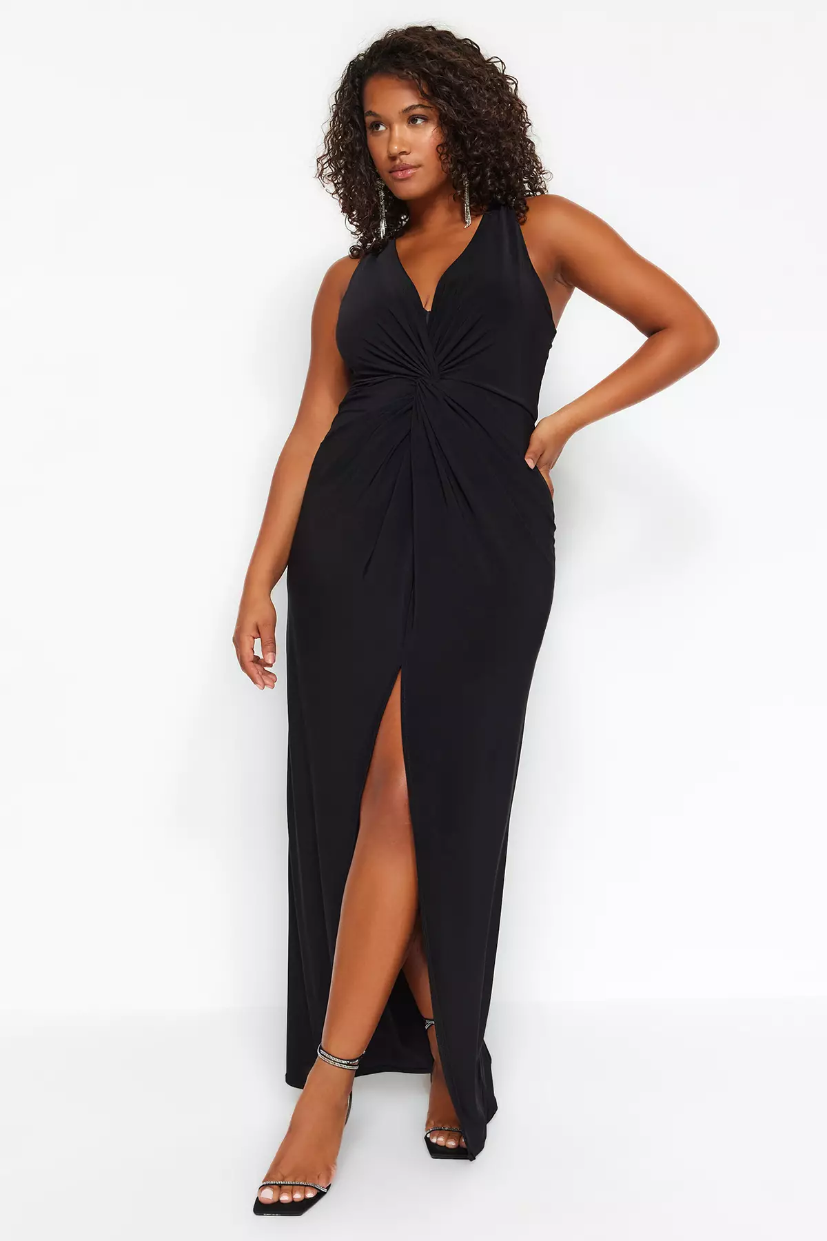 Buy Trendyol Plus Size Black Straight Cut Twist Detailed Knitted