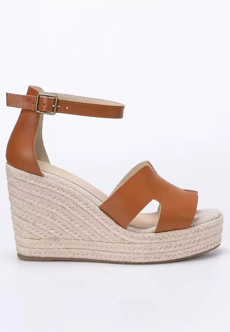 Discount on Twenty Eight Shoes  shoes - SKU: 11CM Buckle Strap Leather Wedge Espadrilles HB040612