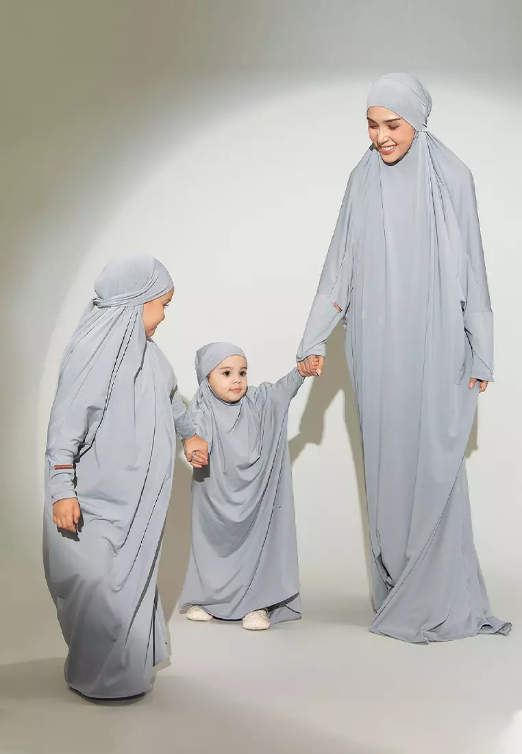 Shameera Abaya Kids in Light Grey 1-2th (Lozy x Hamidah)