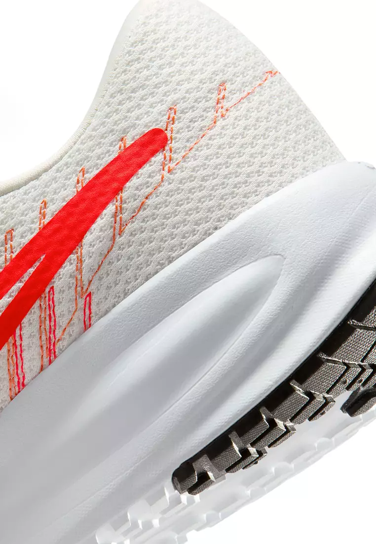 Run Defy Road Running Shoes