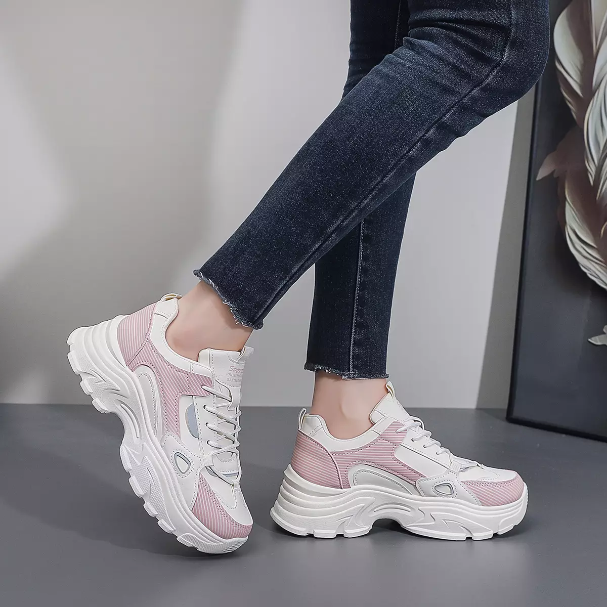LURAD Sneakers Wanita Modis Fashion Kampus Trendy Sepatu Cewek SM23