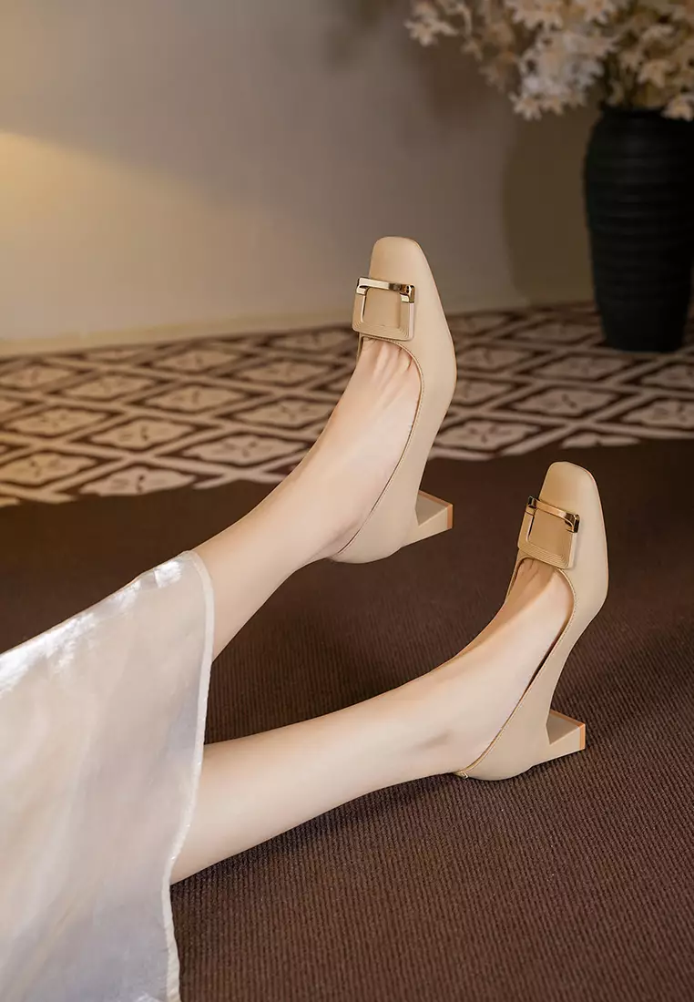 Twenty Eight Shoes 5CM Square Buckle Chunky Heel Pumps BY2355-20