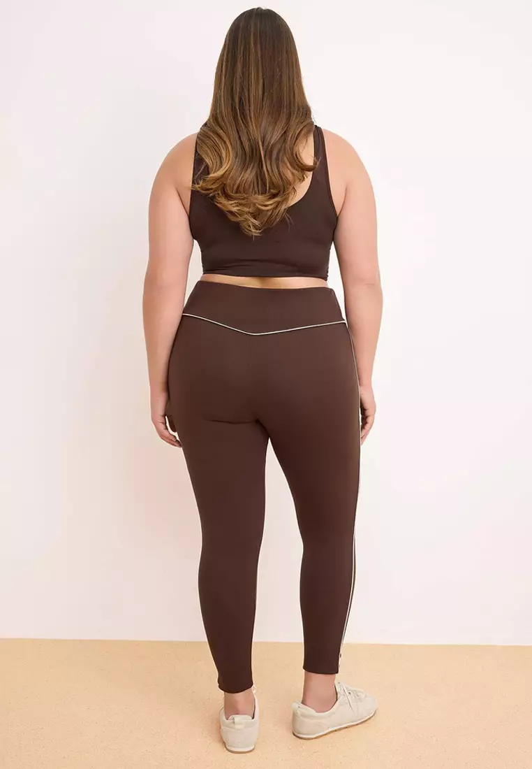 Brown Soft Brushed Fabric Piping Detailed Flexible Knitted Plus Size Leggings Tbbss26Bv00001