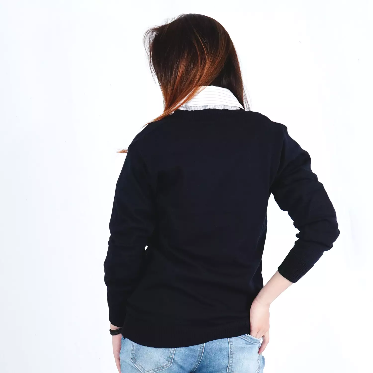 OKECHUKU Vanessa Sweater Rajut / Sweter Knit Wanita Tangan Panjang / Switer Leher V Basic Polos