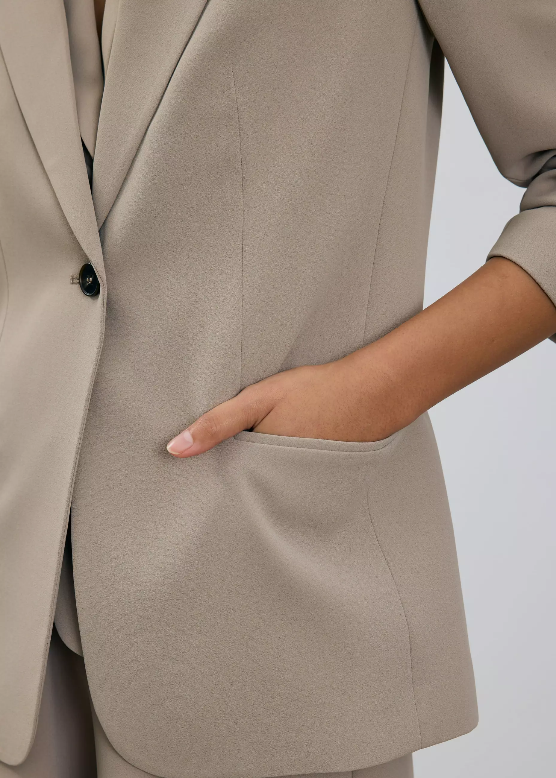 Blazer Wanita - RuchedReady® Aika Classic Shoulder Padded Blazer