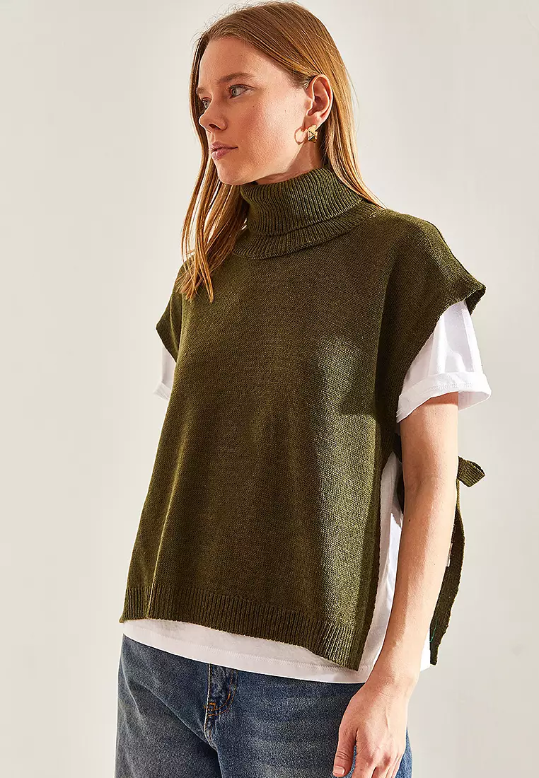 Turtleneck Ties Sweater Vest