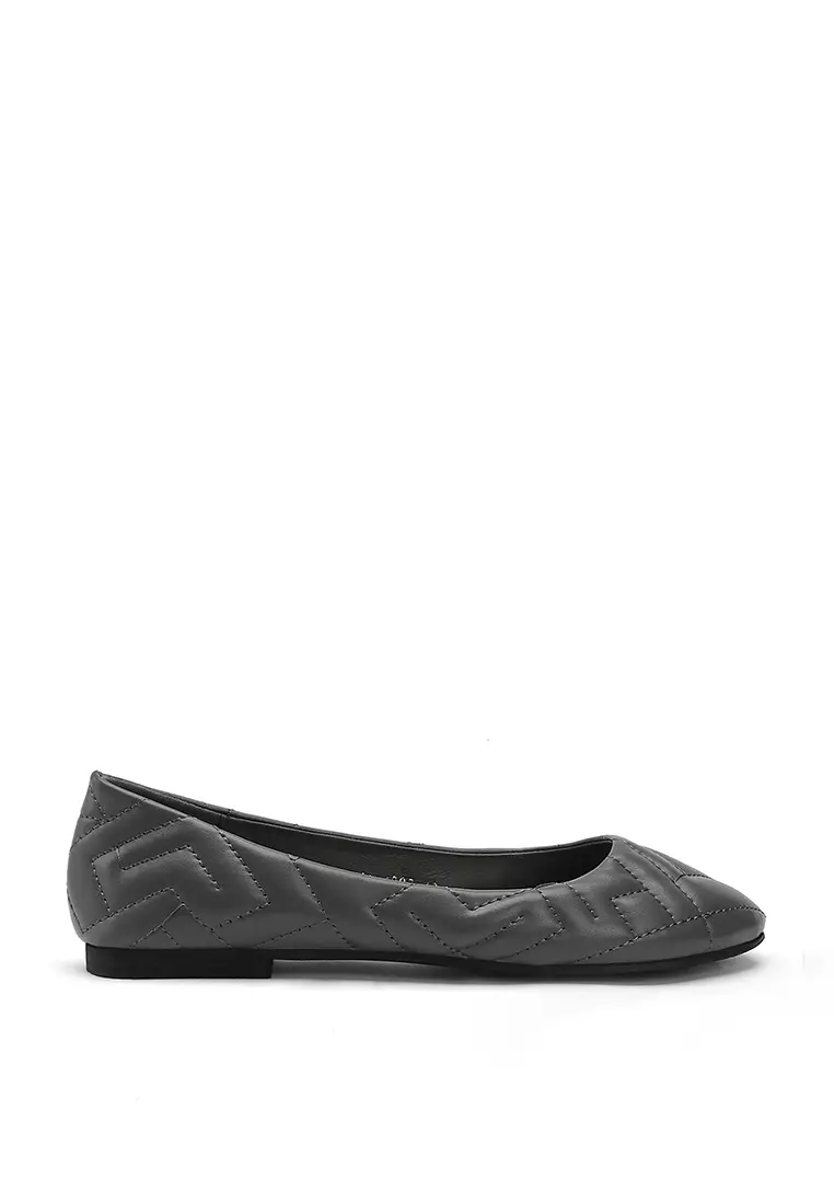 Abihail Rounded Toe Ballerinas