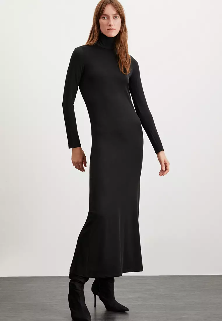 Sapphire Turtleneck Long Sleeve Slim Fit Dress