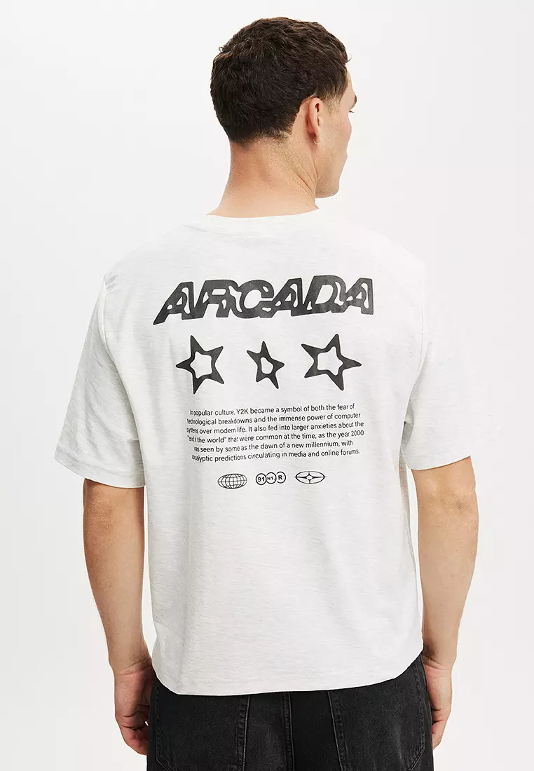 Cropped Fit Graphic T-Shirt