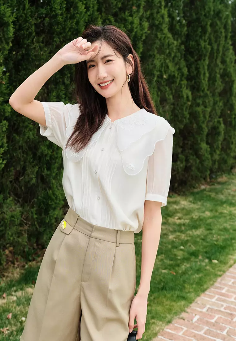 Puff Sleeve Lace Collar Shirt
