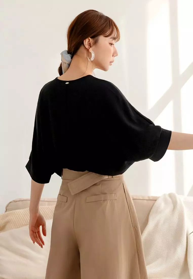 Textured Wrinkled V-Neck Top with Elbow-Length Sleeves [AB20350]