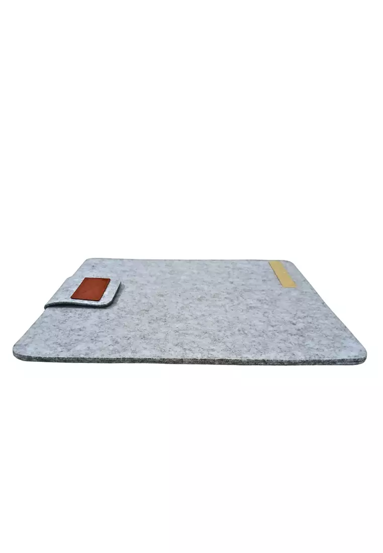Hugo Sleeve Case Unisex Laptop Tablet Pro Soft Protection Material Wool Felt ORIGINAL - Gray