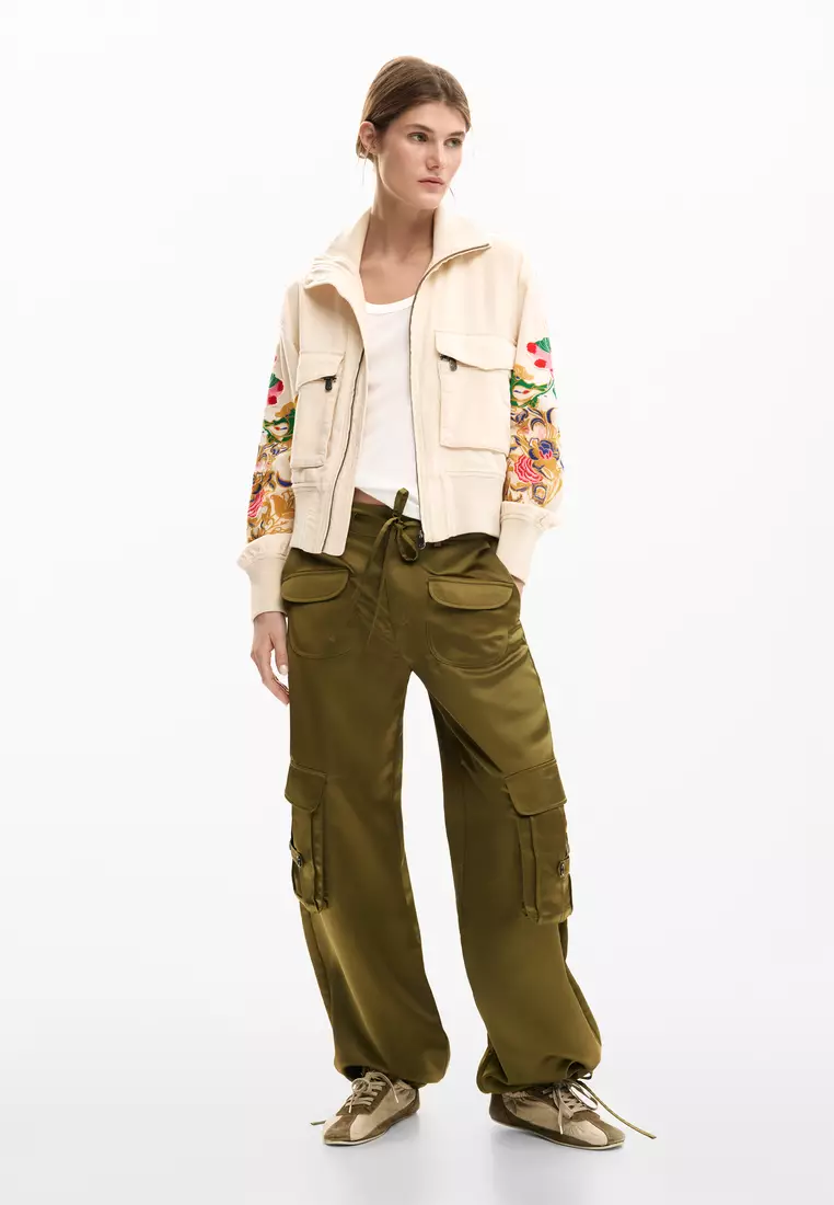 Patch jacket with flowers