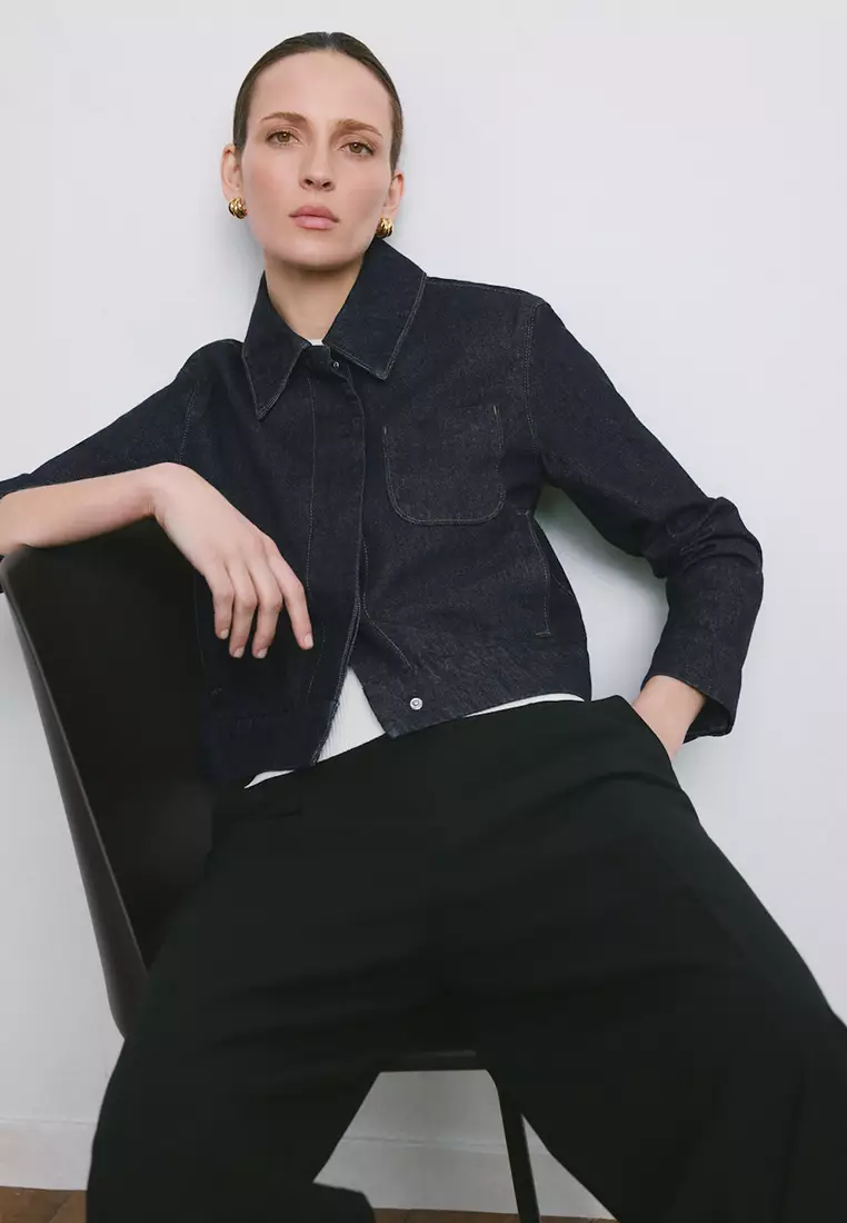 Fitted Denim Jacket With Pockets