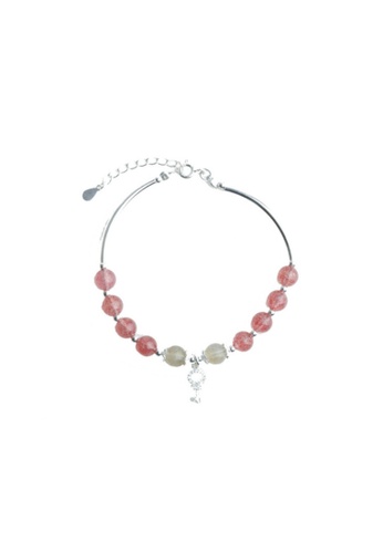 ZITIQUE silver Women's Strawberry Quartz Beads & Key Pendant Bracelet - Silver B8676ACCDD1128GS_1