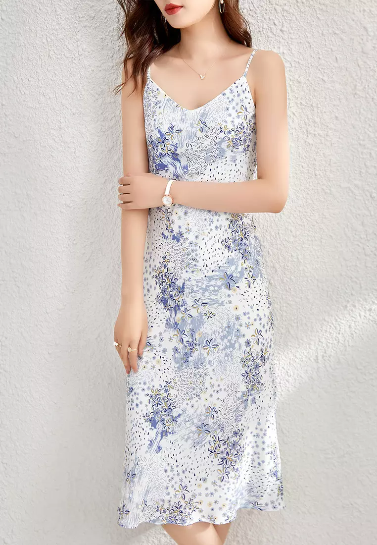 Elegant V-Neck Floral Suspender Dress
