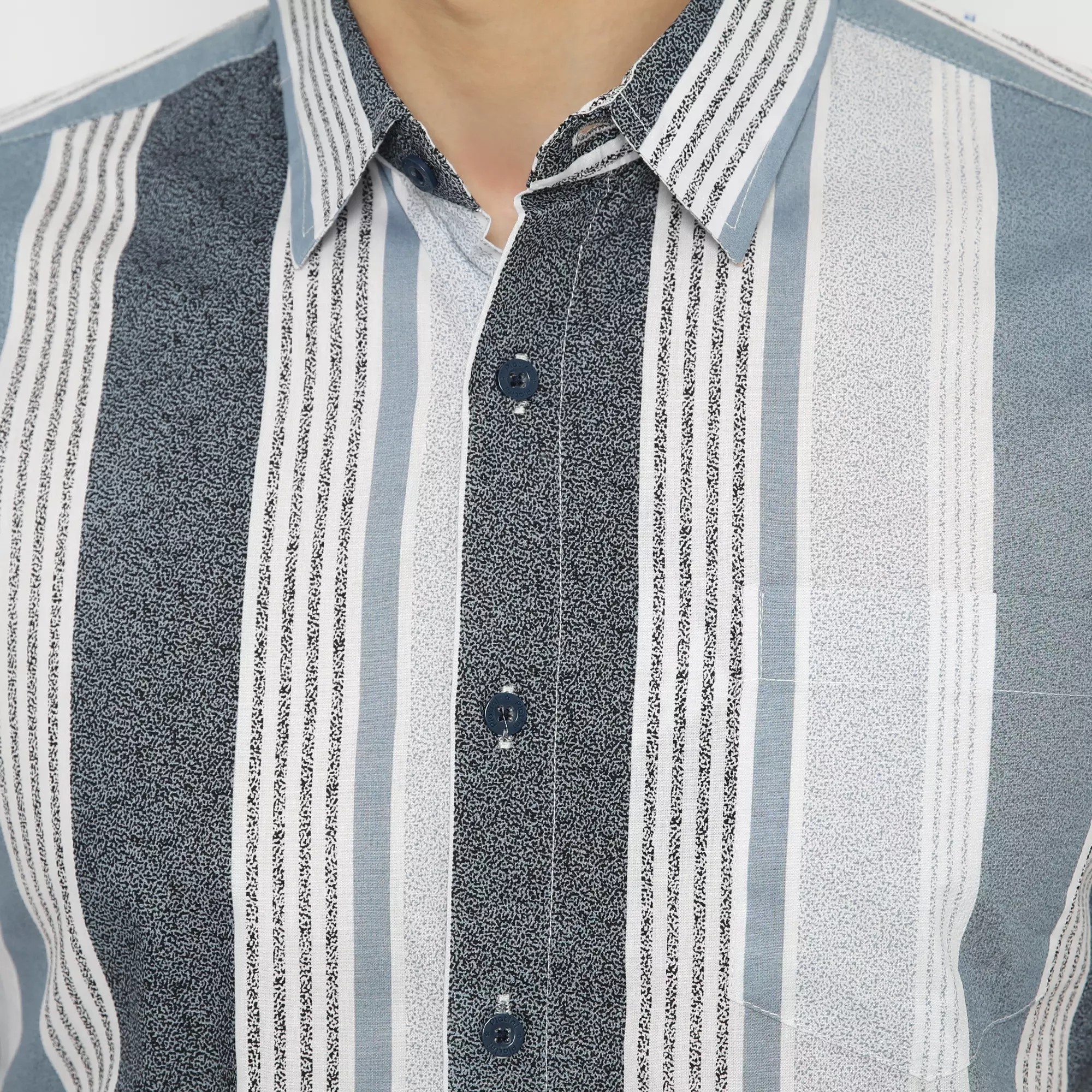 Platini Kemeja Motif Salur Pria Lengan Pendek Katun Print Coklat 73298