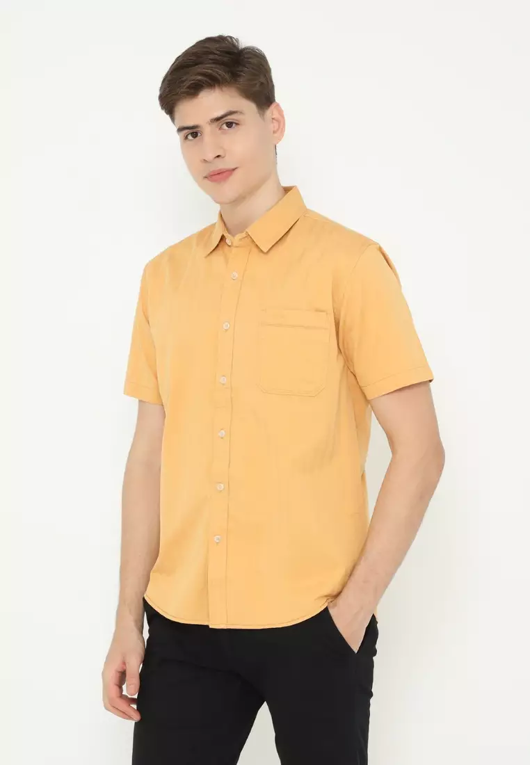 POLICE Kemeja Polos Cotton Corak Herringbone Regular Fit Pria