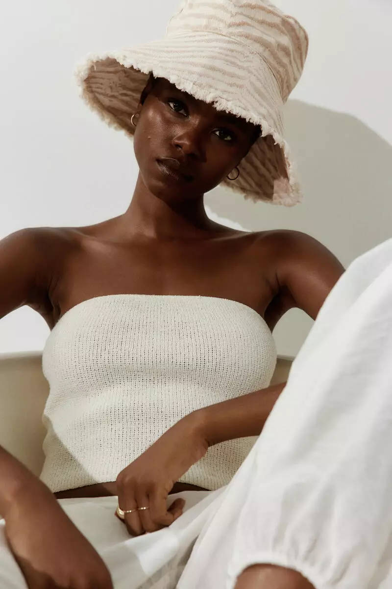 Buy H&M Cotton bucket hat 2026 Online | ZALORA Philippines