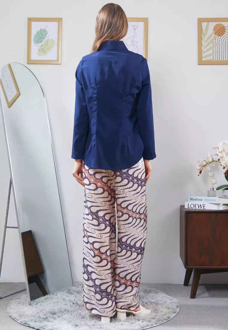 Nayara Atasan Kebaya Kutubaru Kamel Navy