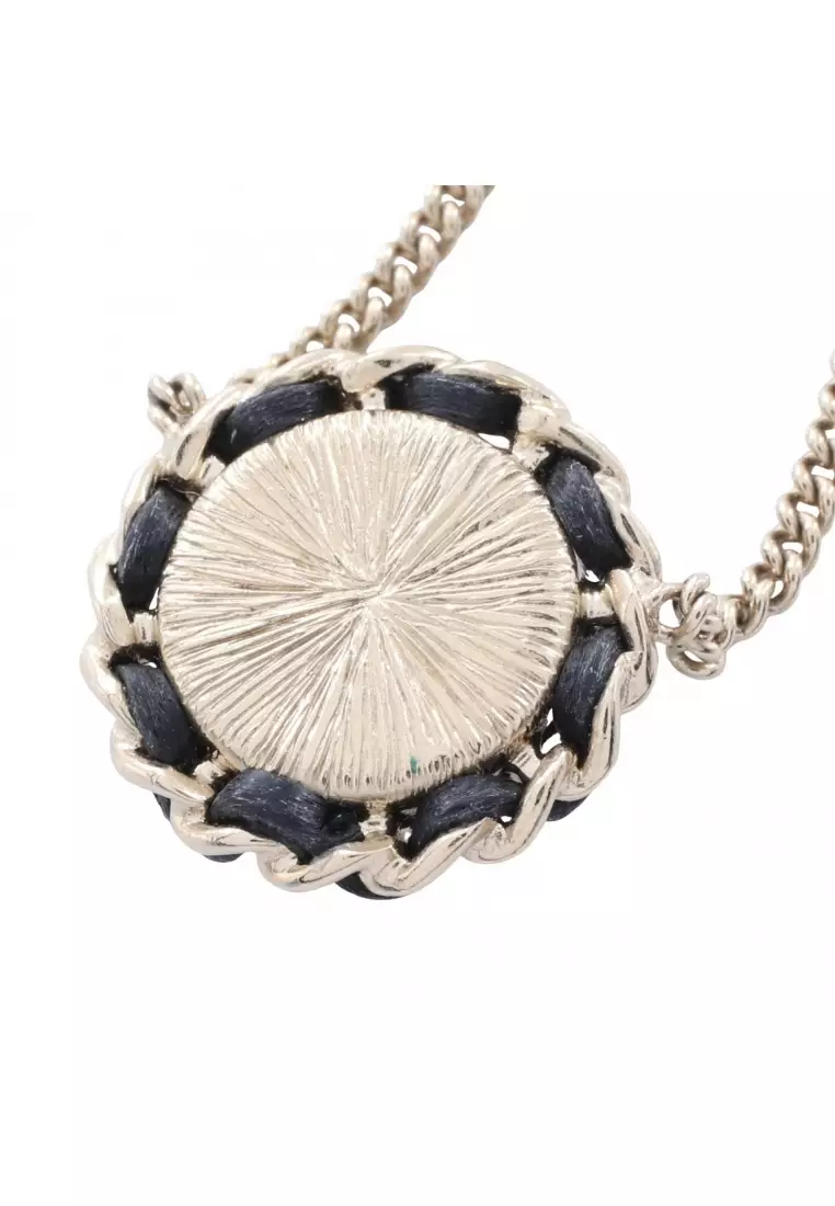 Pre-Loved Chanel coco mark Circle necklace GP Fake pearl Rhinestone leather gold clear off white B21K
