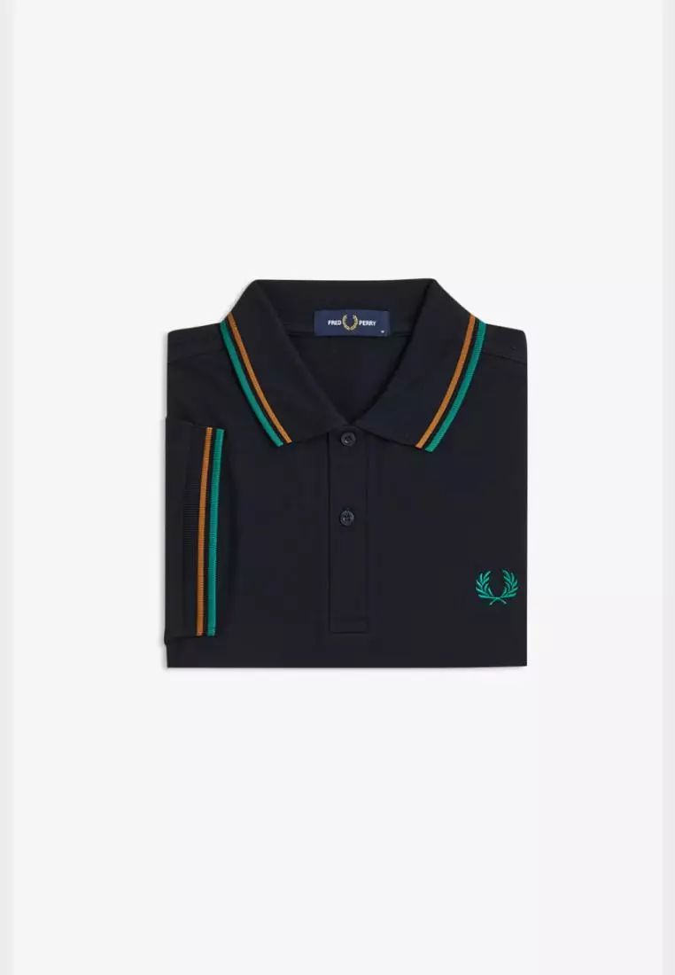 Fred Perry M1588 Twin Tipped T-Shirt (Navy / Dark Caramel / Sport Green)