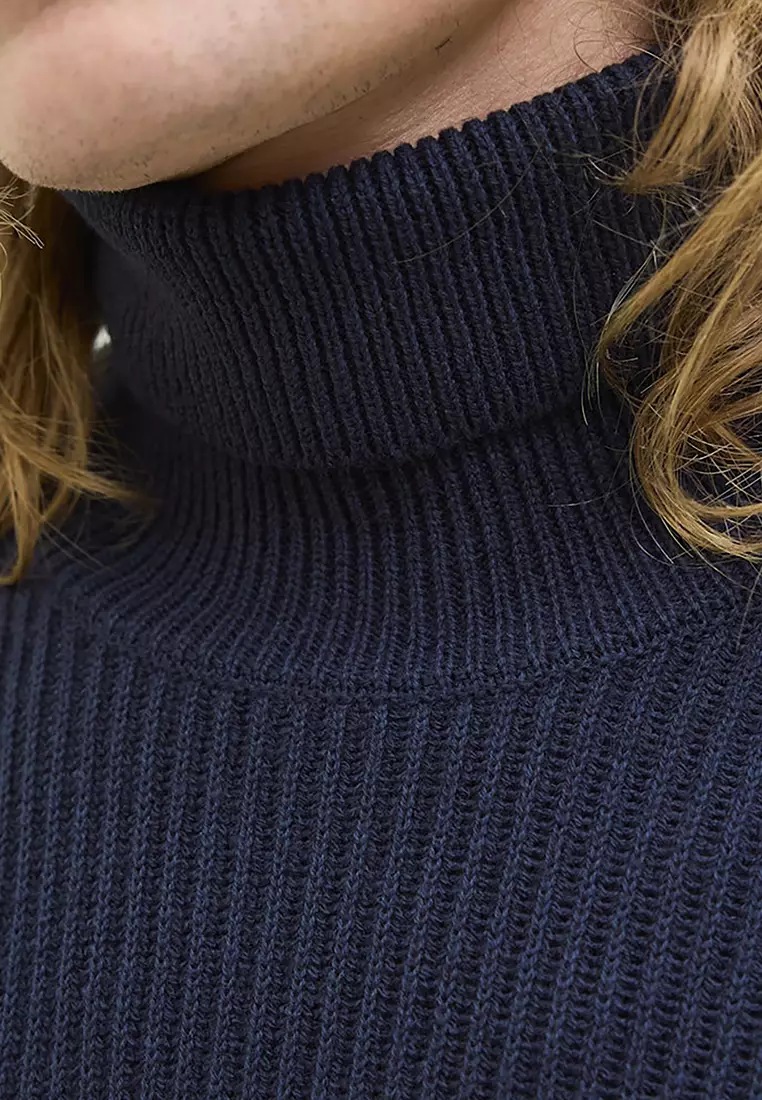 Roll Neck Knit Sweater