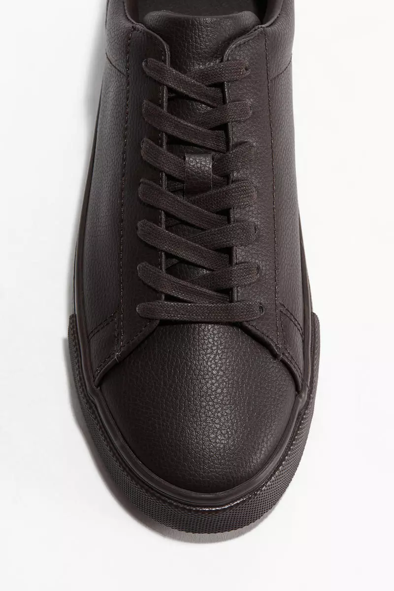 Trainers