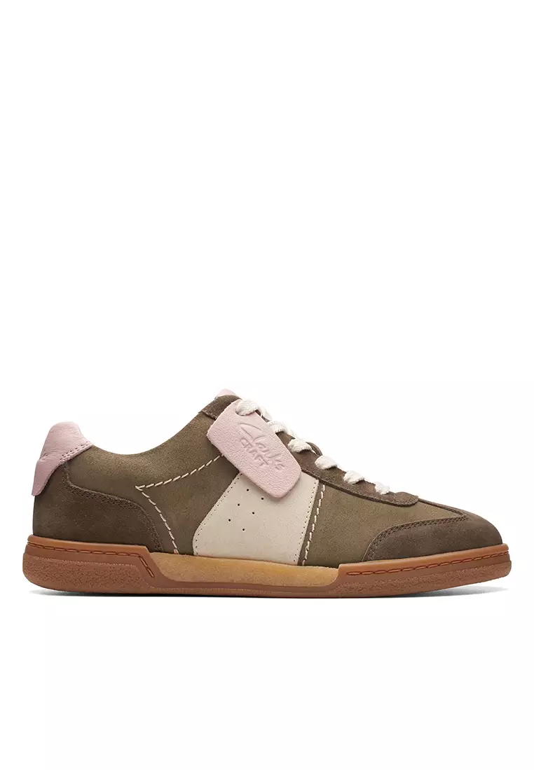 Discount on Clarks  shoes - SKU: Craft Match Lo Sneaker Olive Combi