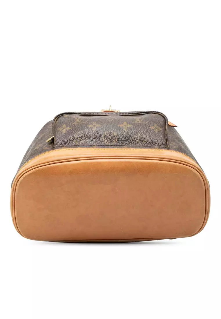Pre-Loved Louis Vuitton Monogram Montsouris Mm