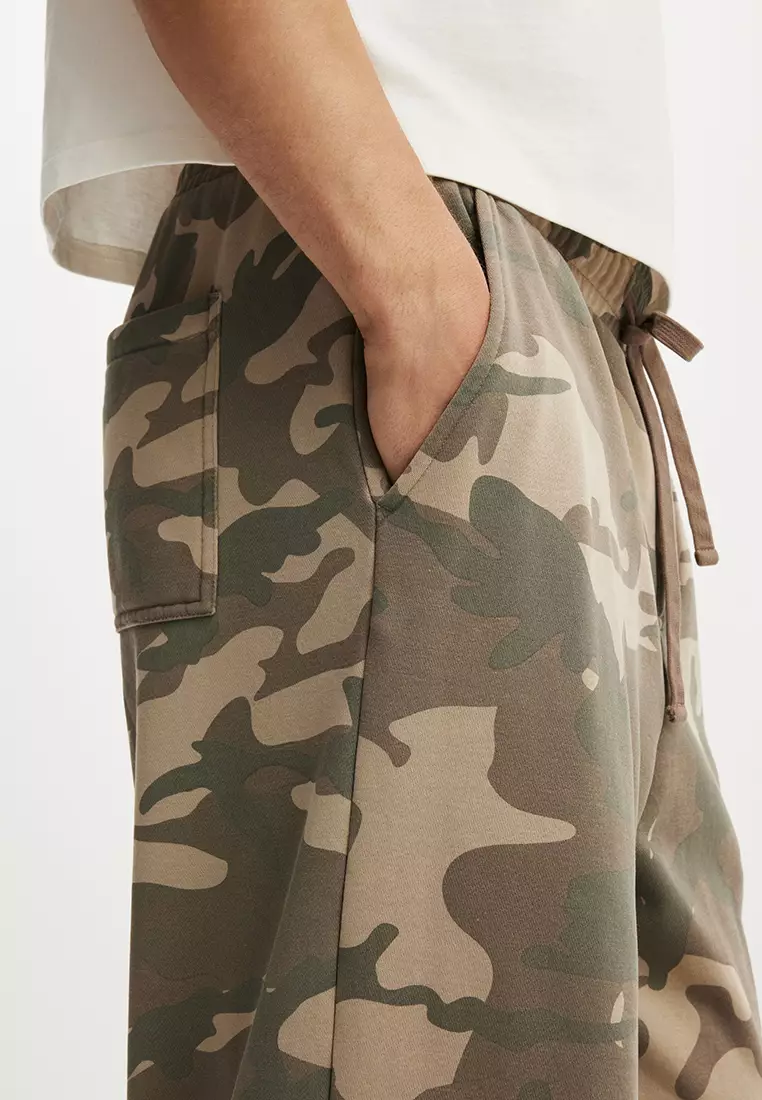Super Baggy Track Pants
