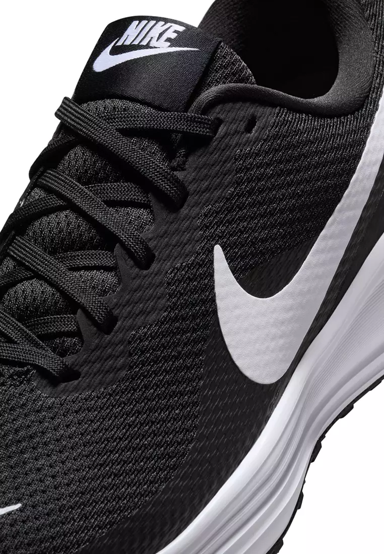 Revolution 8 Road Running Shoes (Wide)