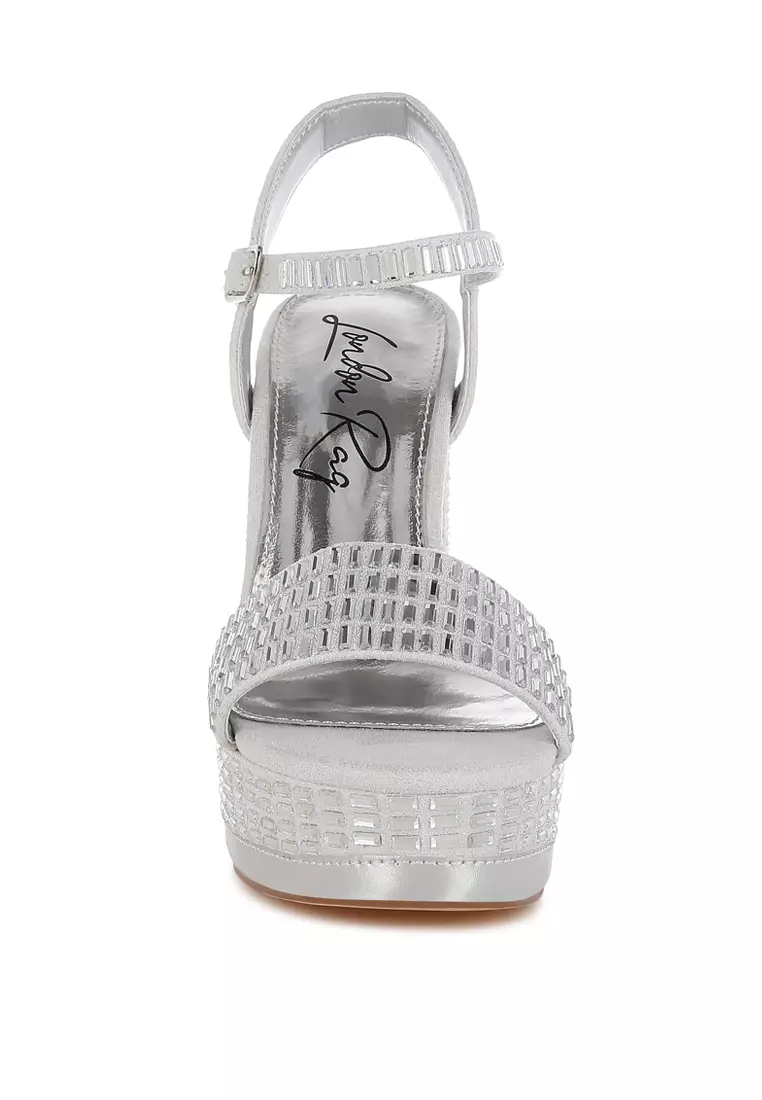 Sepatu hak tinggi blok berhias berlian imitasi berwarna perak