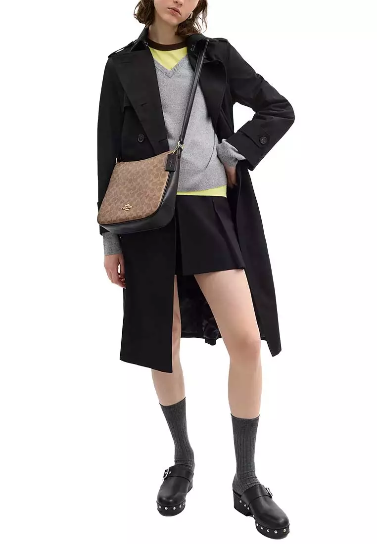 Ellie File Bag In Signature Canvas Tan/Black CZ177