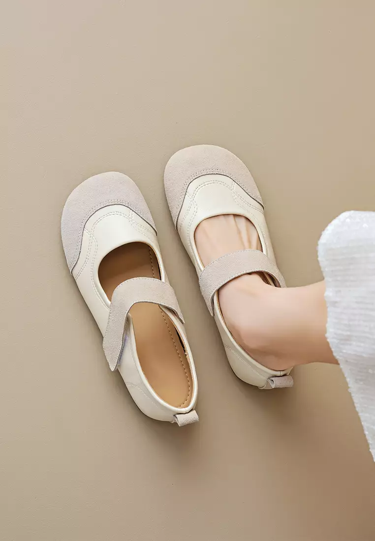 Comfortable Velcro Mary Jane Shoes WW612-2